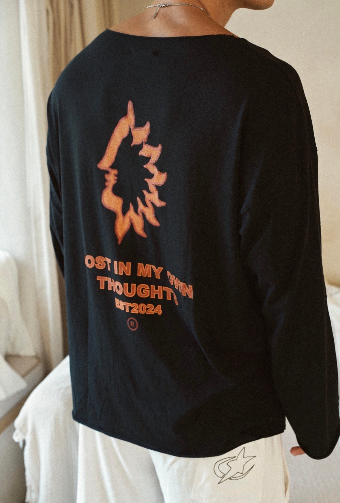 SUN LONG SLEEVE BLACK