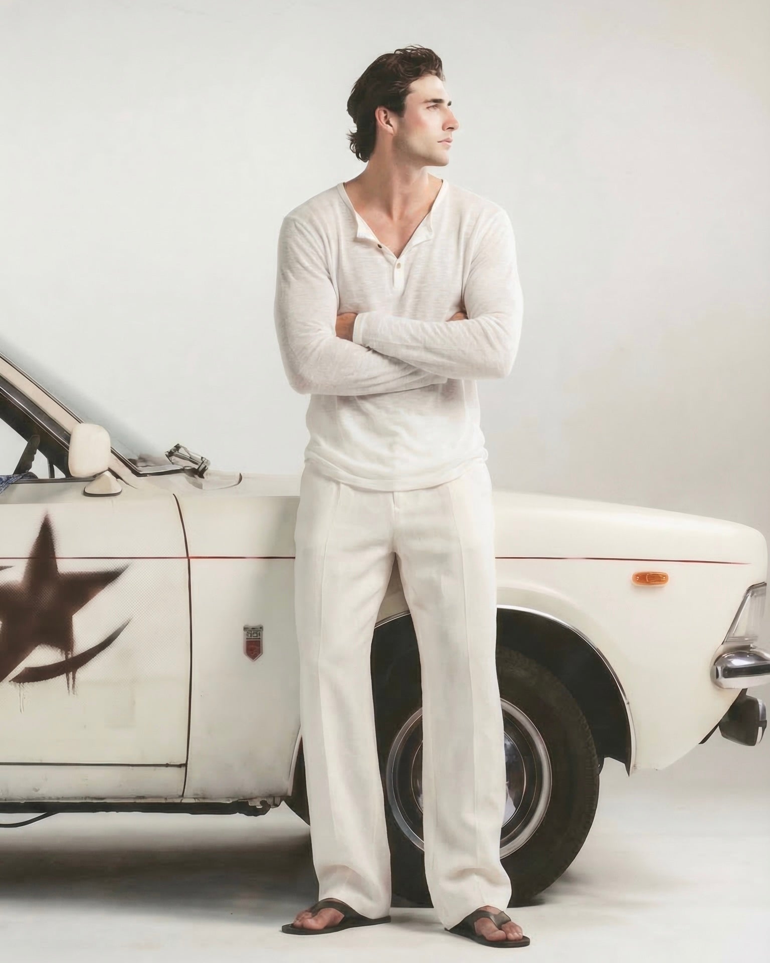 ROSERY HENLEY WHITE