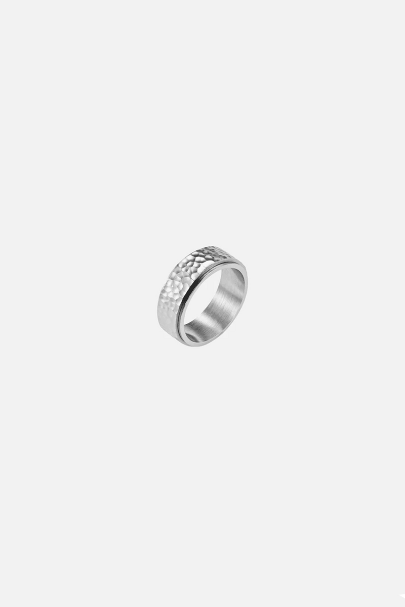 ONYX RING