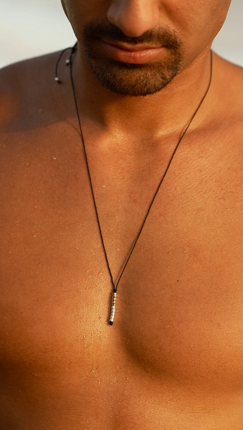 PALM NECKLACE