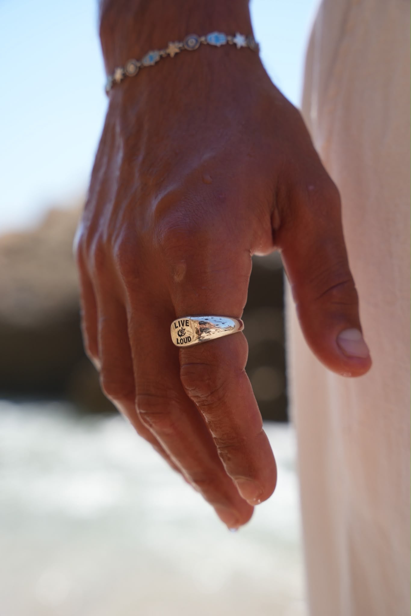 LIVE LOUD RING
